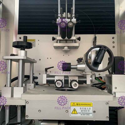 조정가능한 터치스크린을 가진 100-200BPM 주스 병 레테르를 붙이는 기계
