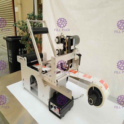 기계 세미 오토매틱에게 기계 세미 오토매틱 라벨을 붙이는 점착성 라운드 보틀