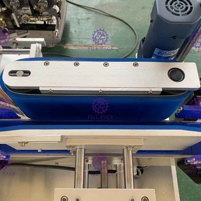 작은 라운드 보틀을 위한 1800bph 일 측면 점착성 라벨태그기계