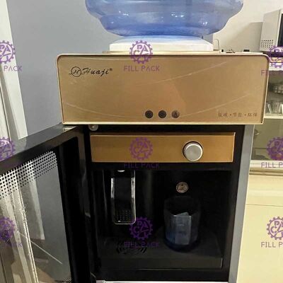 자동 뜨겁고 추운 식수 디스펜서를 세우는 450W 바닥