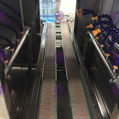 물통/배럴/갤런 병에 넣은 물 장비/식물/기계/체계/선을 일으키기