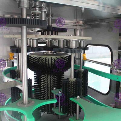 채우는 모자를 씌우는 장비/식물/기계/체계/선을 헹구는 물통/배럴/갤런 병에 넣은 물