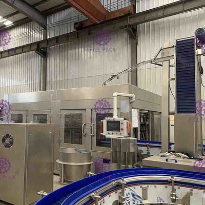 3 1개의 소다수에 대하여 충전물 기계 음료 병에 넣는 장비 2000-12000BPH를 탄화시켰습니다