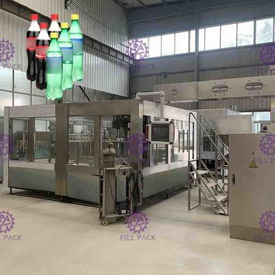 15Kw 세척 채우는 모자를 씌우는 기계3에서 1 자동 청량 음료 병에 넣는 장비