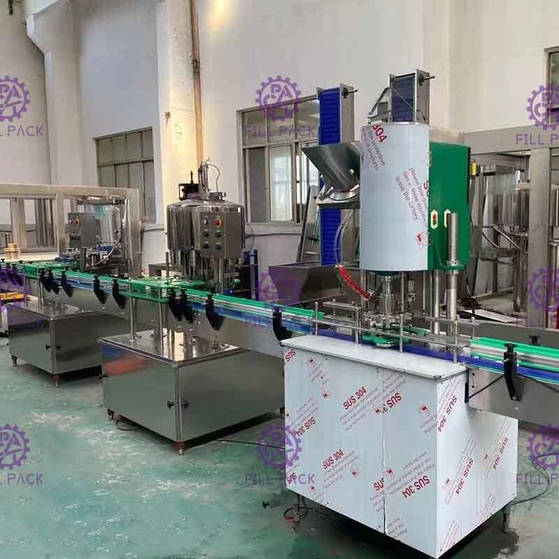 채우는 모자를 씌우는 장비/식물/기계/체계/선을 헹구는 1 Monoblock에 대하여 순수한 마시는 애완 동물 병에 넣은 물 3